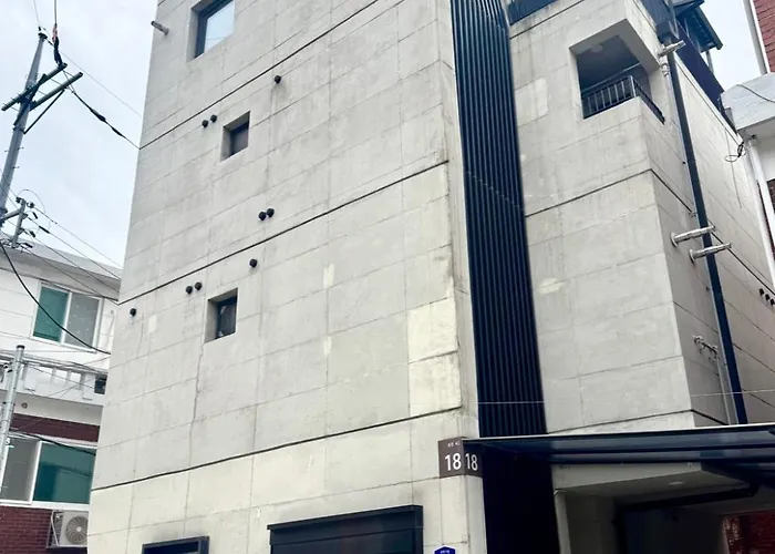 Rooftop House Seongsu *